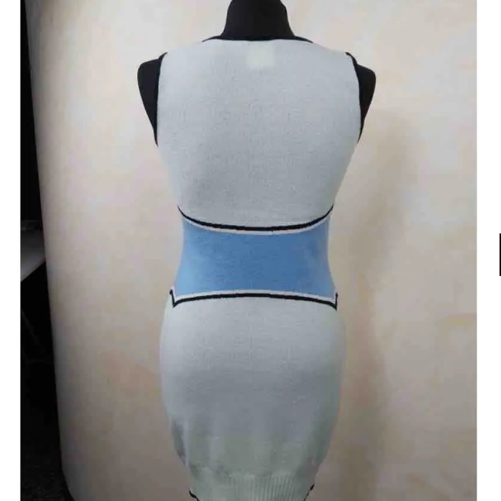 CHANEL Gray and Blue Sleeveless Dress - Picture 4 of 4